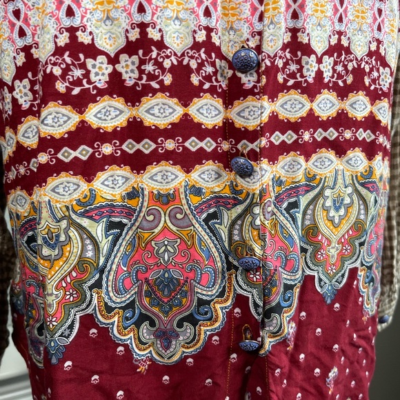 Arafat Secret Journey Plaid Tunic - Picture 5 of 5